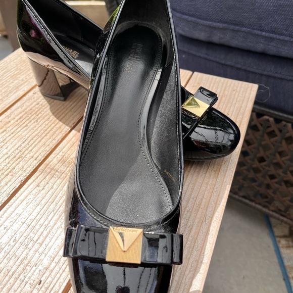 Michael Kors Caroline mid height pump size 8.5 - Picture 2 of 7